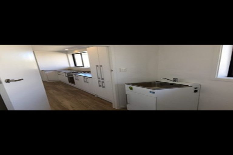 Property details for 51 Saint Andrews Hill Road, Mount Pleasant