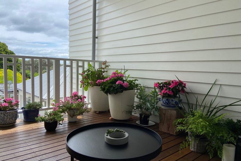 Photo of property in 7/83 Hinemoa Street, Birkenhead, Auckland, 0626