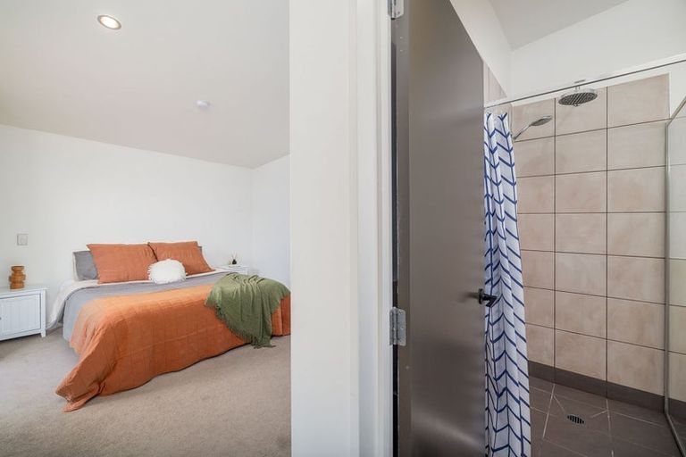 Photo of property in 4/30 Eversleigh Street, St Albans, Christchurch, 8014