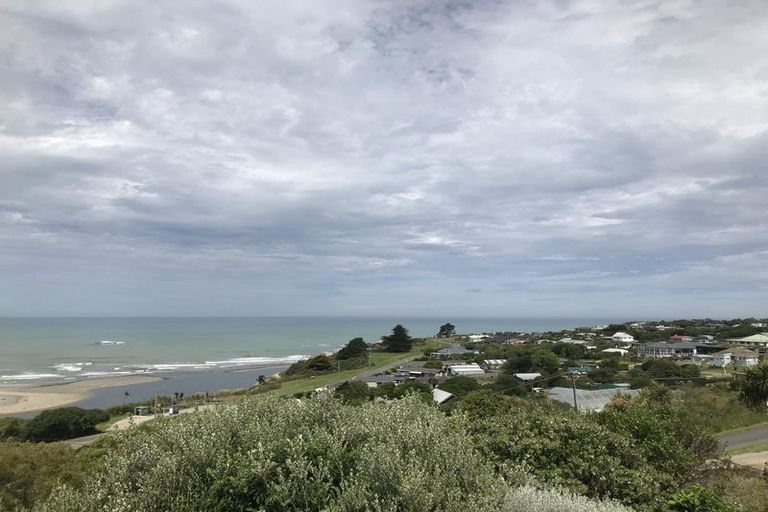 Photo of property in 8 Spiers Street, Kakanui, Oamaru, 9495