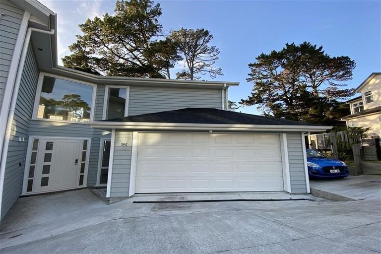 Photo of property in 29e Greenhithe Road, Greenhithe, Auckland, 0632