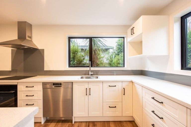 Photo of property in 9a Colin Grove, Hutt Central, Lower Hutt, 5010