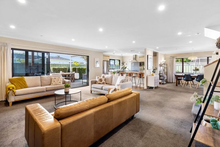 Photo of property in 132b Wharerangi Road, Greenmeadows, Napier, 4112