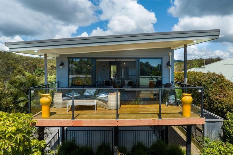 Photo of property in 33 Hihitahi Rise, Paihia, 0200