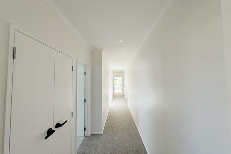 Photo of property in 26 Milldale Drive, Wainui, 0932