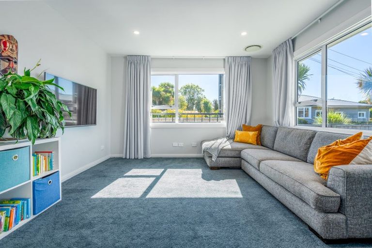 Photo of property in 274 Riverlaw Terrace, Saint Martins, Christchurch, 8022