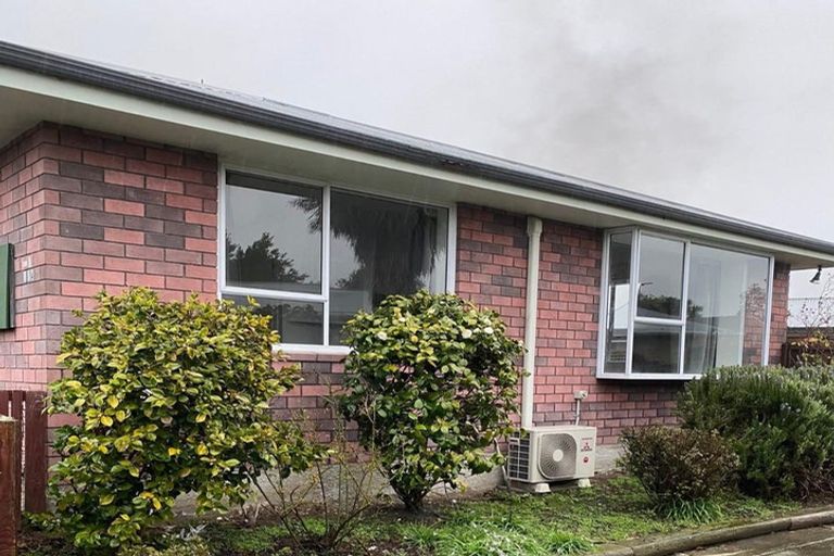 Photo of property in 2/59a Mackworth Street, Woolston, Christchurch, 8062