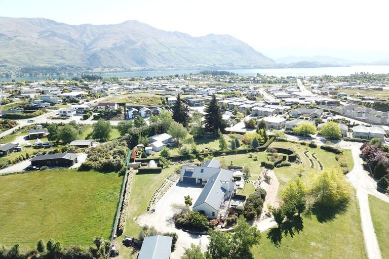Photo of property in 137 Anderson Road, Wanaka, 9305