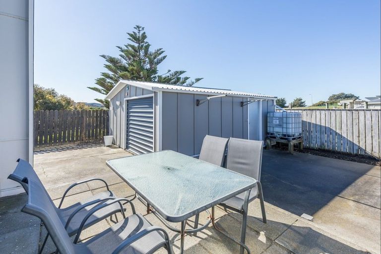 Photo of property in 74 Kahukura Avenue, Waitarere Beach, Levin, 5510