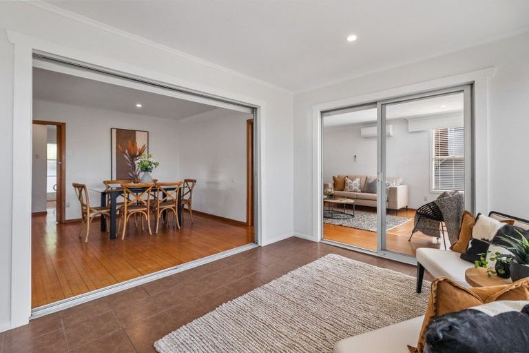 Photo of property in 24 Locarno Avenue, Sandringham, Auckland, 1025