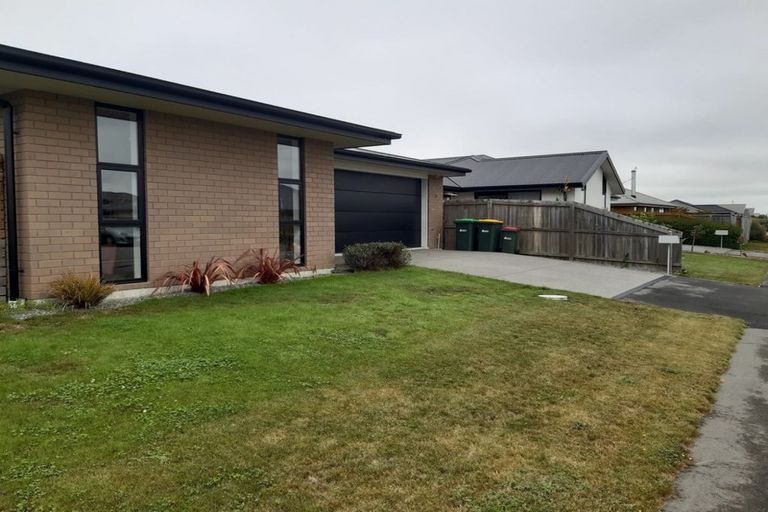 Photo of property in 6 Shale Court, Rolleston, 7614