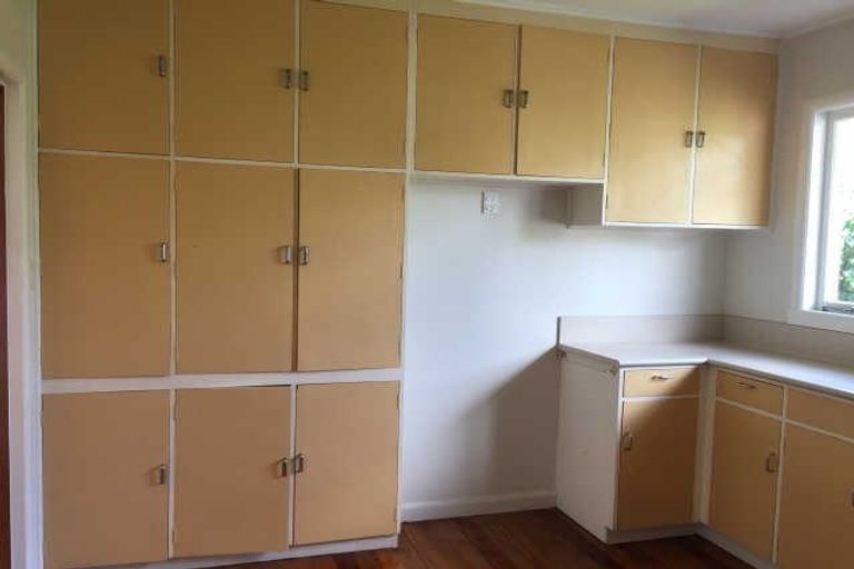 Photo of property in 8 Brocas Avenue, Hillcrest, Hamilton, 3216