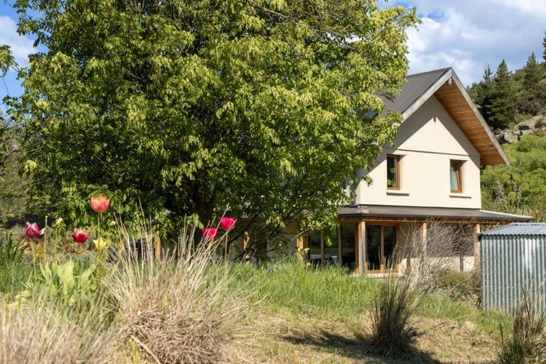 Photo of property in 10 Pisa Road, Luggate, Cromwell, 9383