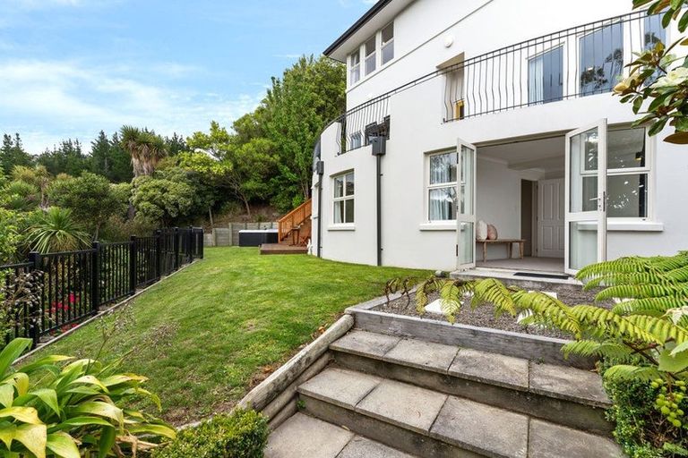 Photo of property in 5 Stoddart Lane, Cashmere, Christchurch, 8022