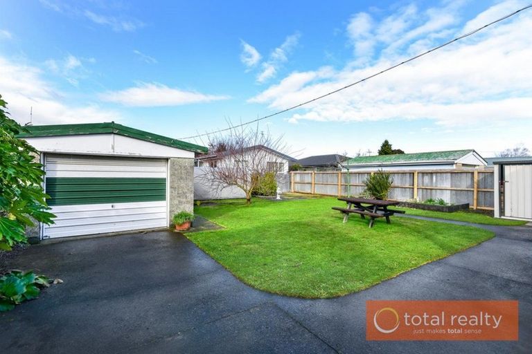 Photo of property in 26 Blankney Street, Hornby, Christchurch, 8042