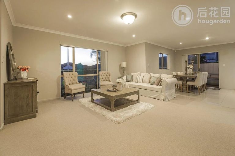 Photo of property in 1 Birchlands Road, Flat Bush, Auckland, 2019