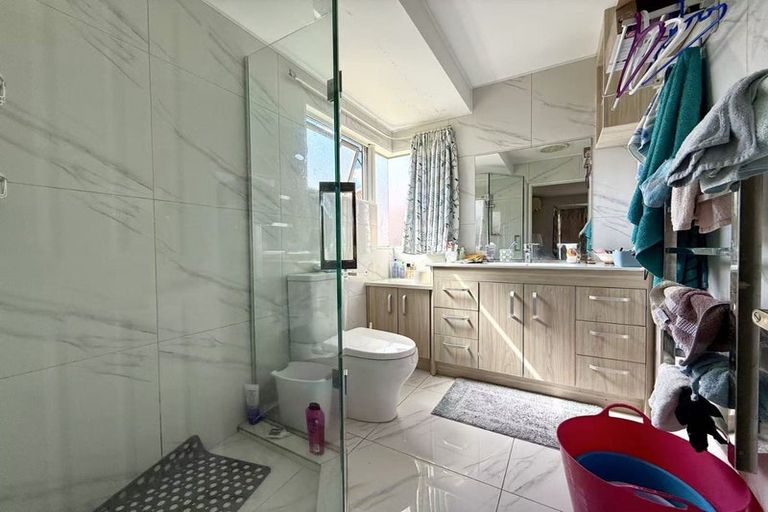 Photo of property in 164 Millhouse Drive, Golflands, Auckland, 2013