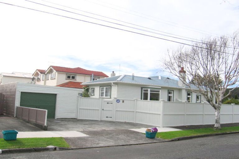 Photo of property in 13 Junction Street, Fairfield, Lower Hutt, 5011