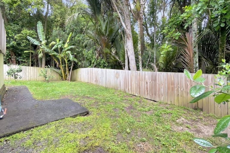 Photo of property in 3/8 Park Hill Road, Birkenhead, Auckland, 0626