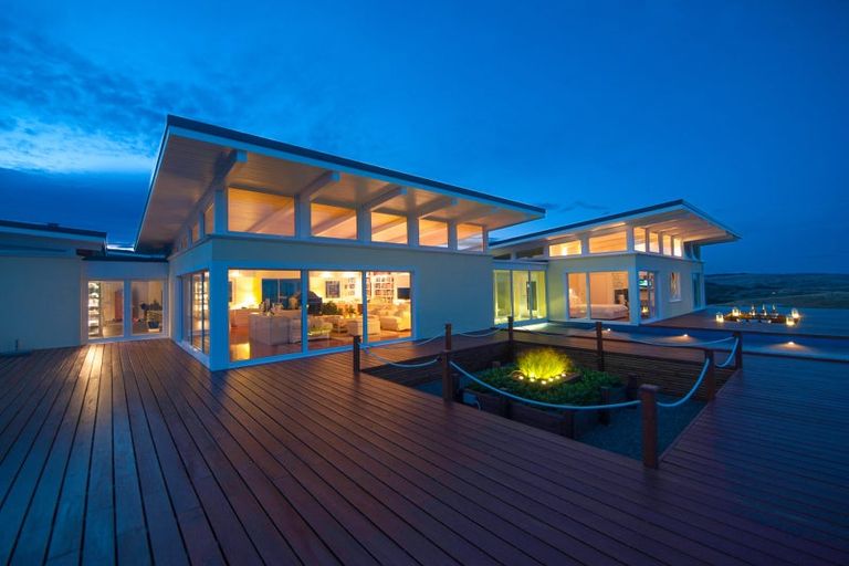 Photo of property in 65 Timoti Road, Waimarama, Havelock North, 4294