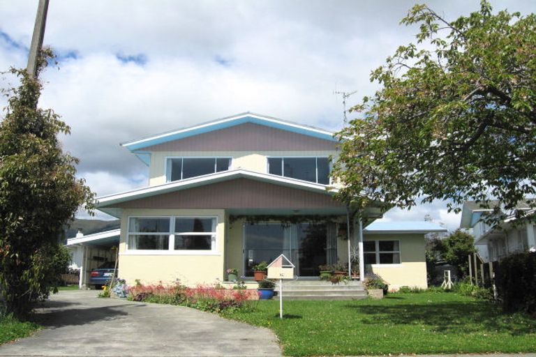 Photo of property in 16 Fergusson Street, Stoke, Nelson, 7011