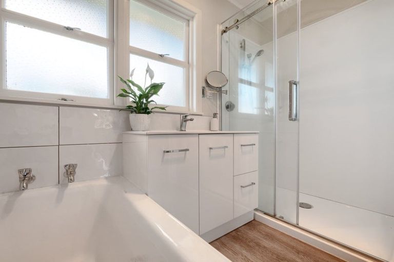 Photo of property in 34 Windsor Road, Bellevue, Tauranga, 3110