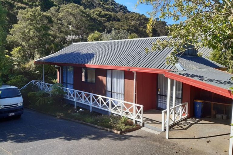 Photo of property in 1/161 Glendhu Road, Bayview, Auckland, 0629