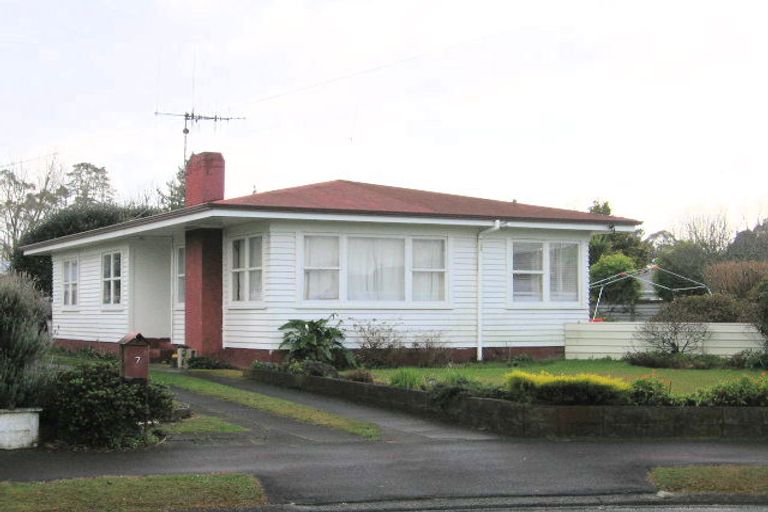 Photo of property in 7 Gwendoline Place, Glenview, Hamilton, 3206