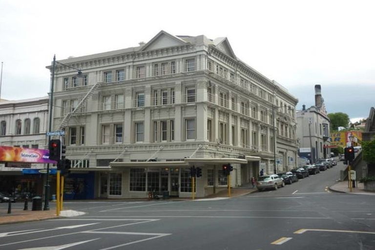 Photo of property in 8/31 Dowling Street, Dunedin Central, Dunedin, 9016