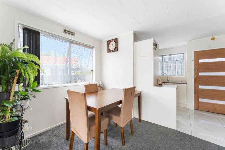 Photo of property in 9 Misty Place, Papatoetoe, Auckland, 2025