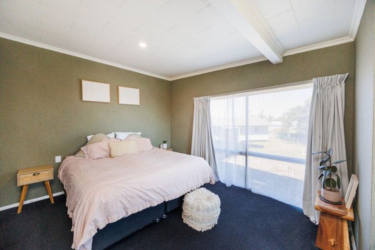 Photo of property in 8 Milne Street, Sanson, 4817