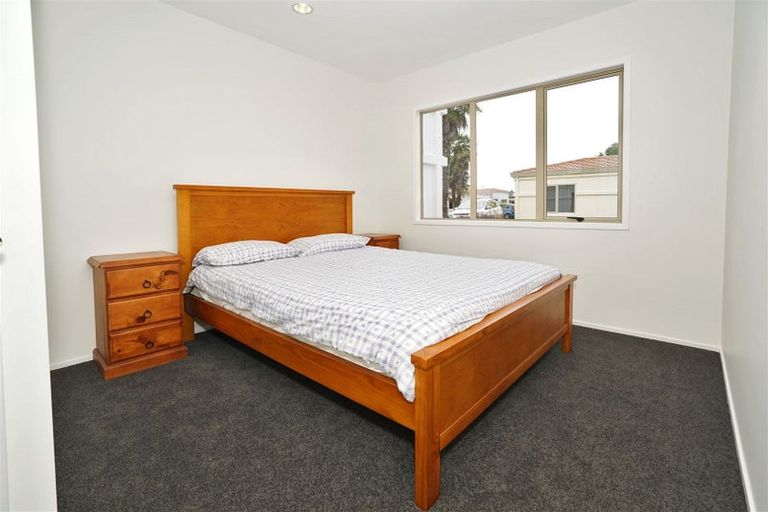 Photo of property in 5 Sudbury Court, Rototuna North, Hamilton, 3210