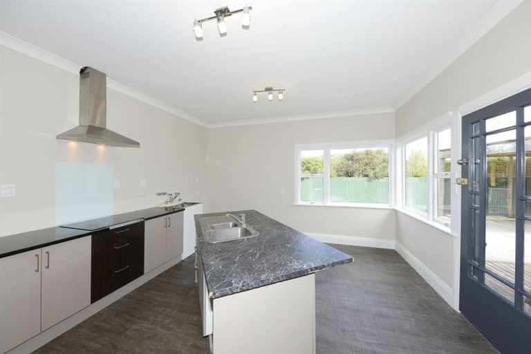 Photo of property in 17a Ottawa Road, Wainoni, Christchurch, 8061