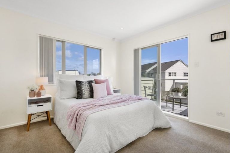 Photo of property in 89a Cambridge Terrace, Waterloo, Lower Hutt, 5011