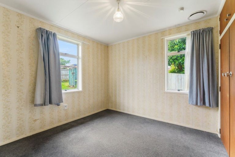 Photo of property in 20 Arawata Avenue, Welcome Bay, Tauranga, 3112