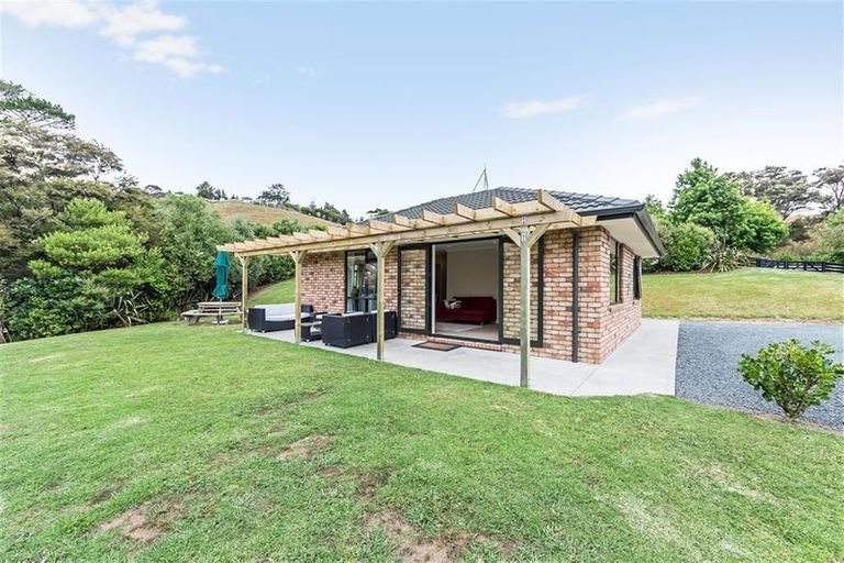 Photo of property in 1489a Weranui Road, Wainui, Silverdale, 0994