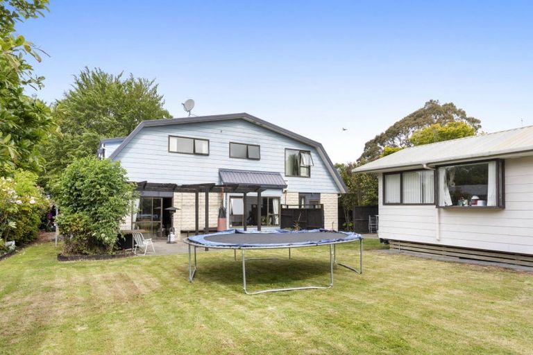Photo of property in 20 Tyndale Place, Ilam, Christchurch, 8041