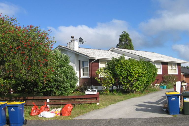 Photo of property in 1/4 Ngatoa Place, Glenfield, Auckland, 0629