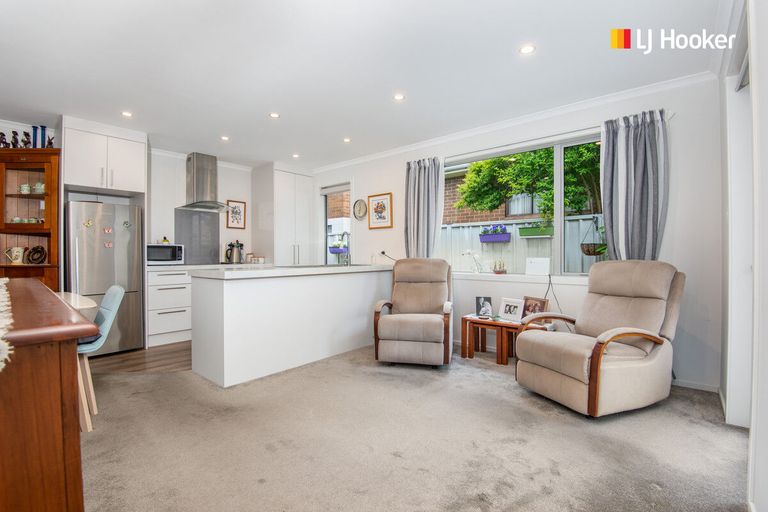 Photo of property in 8 Maranatha Mews, Mosgiel, 9024