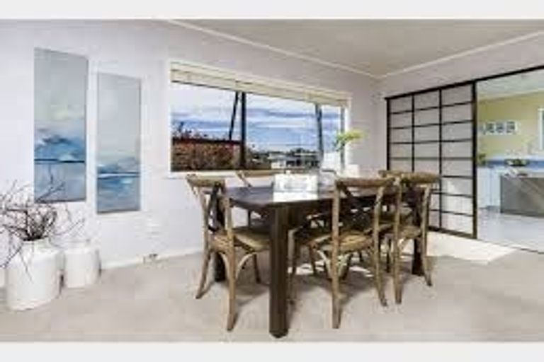 Photo of property in 8a Ladies Mile, Manly, Whangaparaoa, 0930