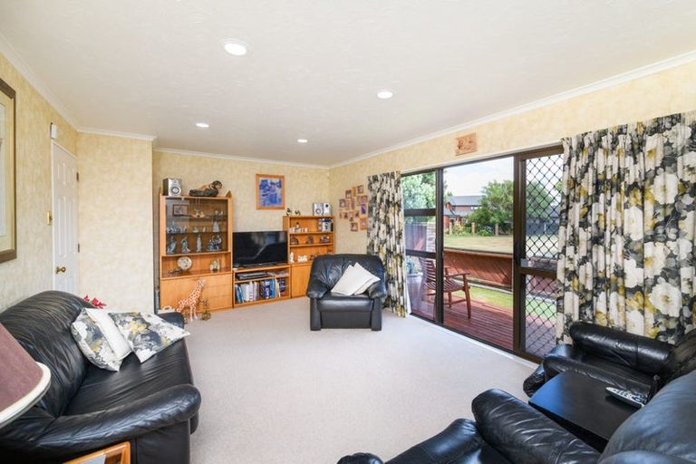 Photo of property in 91 Waterloo Crescent, Hokowhitu, Palmerston North, 4410