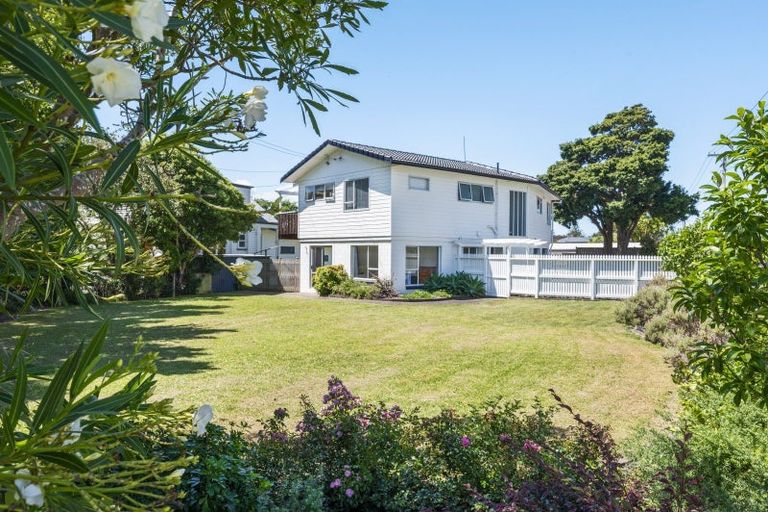 Photo of property in 30 First View Avenue, Beachlands, Auckland, 2018