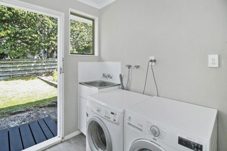 Photo of property in 1 Newlyn Place, Welbourn, New Plymouth, 4312