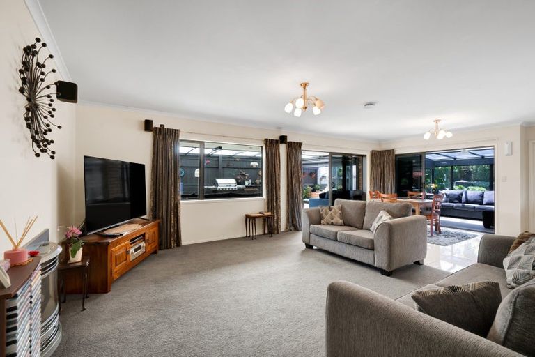 Photo of property in 32b Ainslee Street, Highlands Park, New Plymouth, 4312