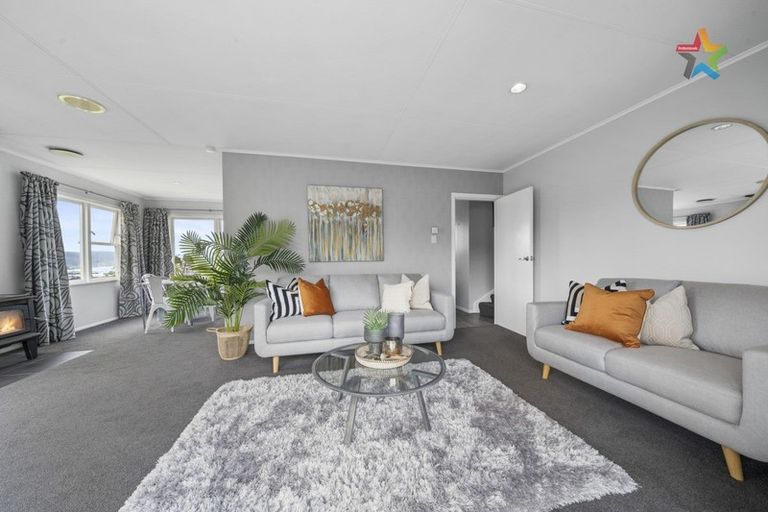 Photo of property in 80 Mulberry Street, Normandale, Lower Hutt, 5010