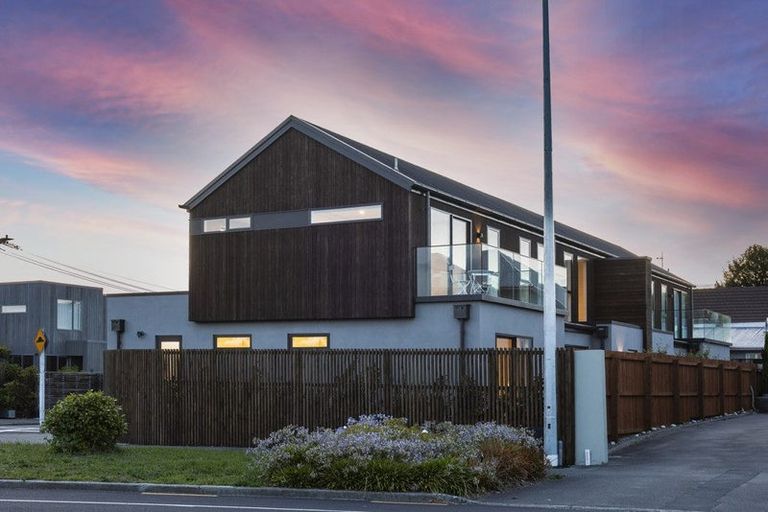 Photo of property in 87 Clare Road, St Albans, Christchurch, 8014