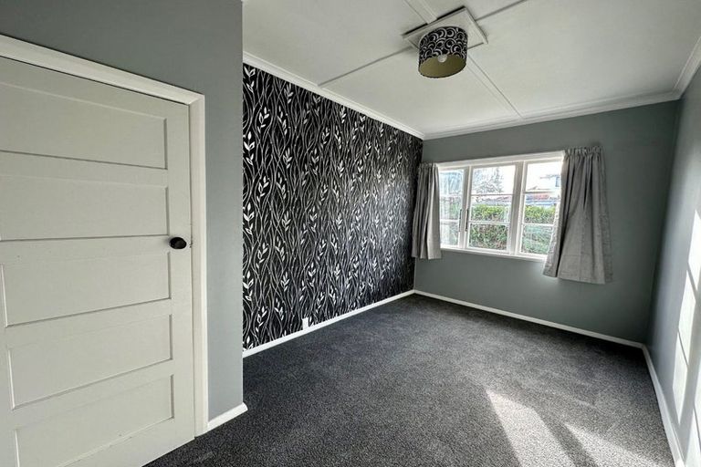 Photo of property in 29 Swiss Avenue, Gonville, Whanganui, 4501