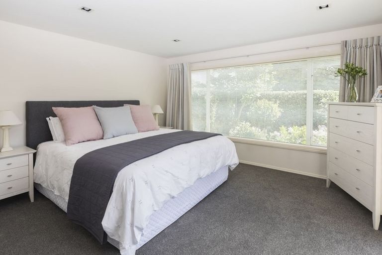 Photo of property in 21 Rutherglen Avenue, Ilam, Christchurch, 8041
