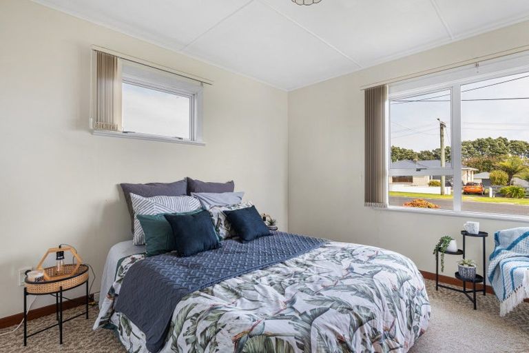 Photo of property in 20 King Street, Waitara, 4320