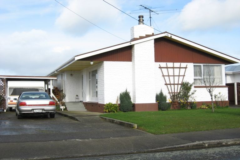 Photo of property in 18 Edinburgh Crescent, Waikiwi, Invercargill, 9810